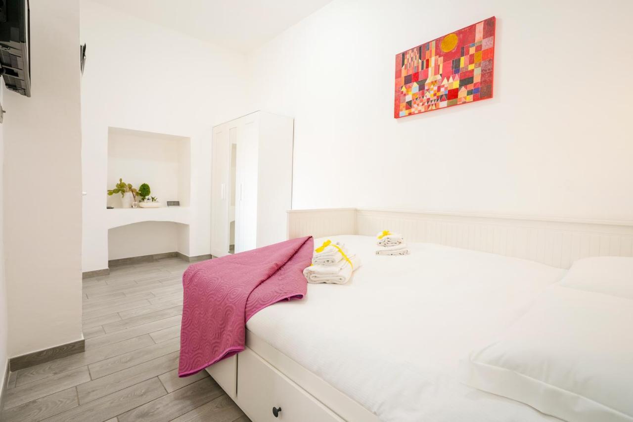 I 20 Archi Apartments Monopoli Exterior foto